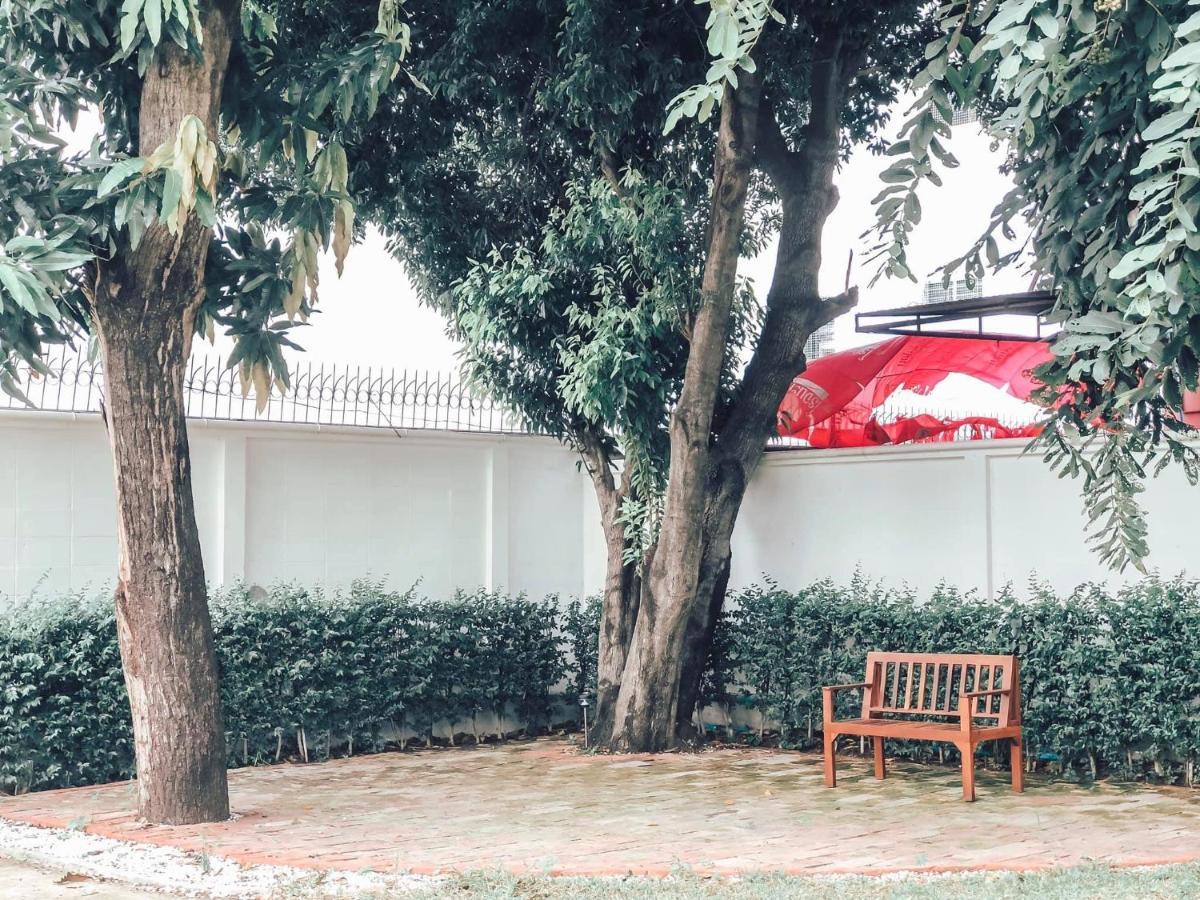 Hotel Baan Suan Krung Kao Phra Nakhon Si Ayutthaya Zewnętrze zdjęcie